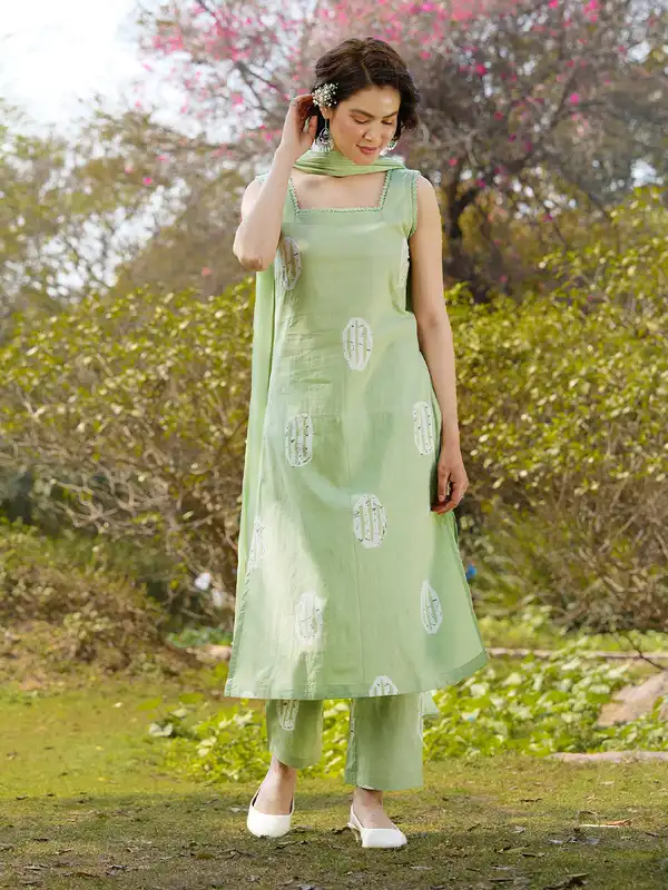 Cotton Kurti Sets Women Dress Material - Buy Cotton Kurti Sets Women Dress  Material online in India