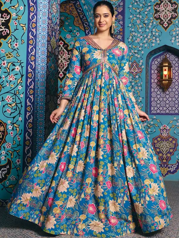 Halter V Neck Dresses - Buy Halter V Neck Dresses online in India