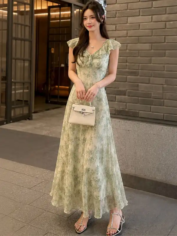 forever 21 green floral dress Seafoam Dress Forever 21 Blue Floral M-Slit Maxi Dress Large Mini dress
