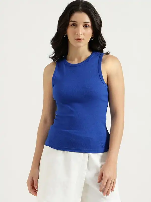 Top - Get 60% off on Fancy Girls & Women Tops Online from Myntra
