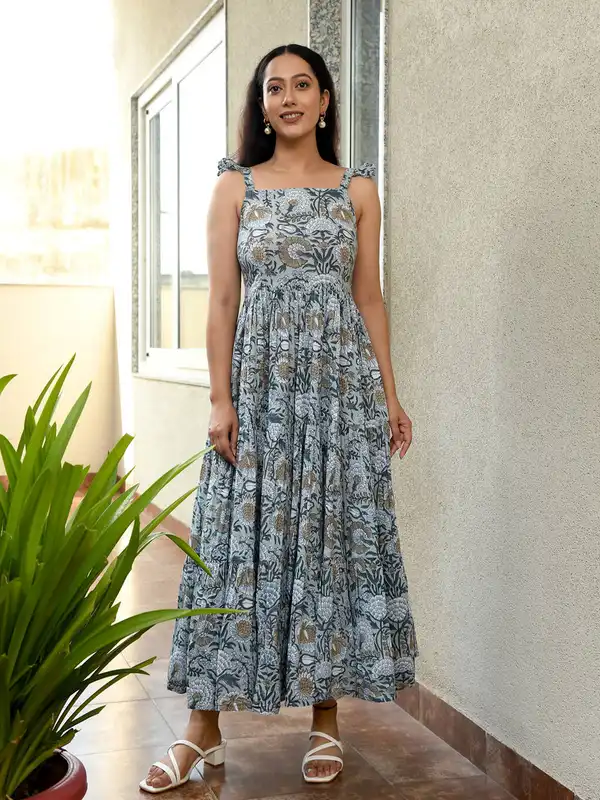 chinese dress ladies Indian Ethnic Long Dress with Heavy Ghera | Party Wear Dress main image 1