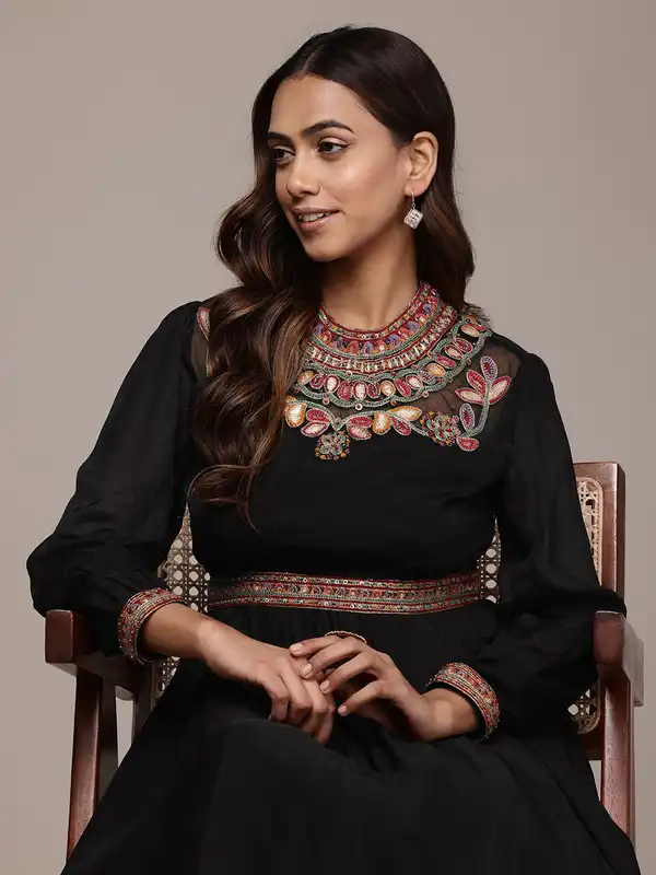 Black Women Apparel Ritu Kumar - Buy Black Women Apparel Ritu Kumar online  in India