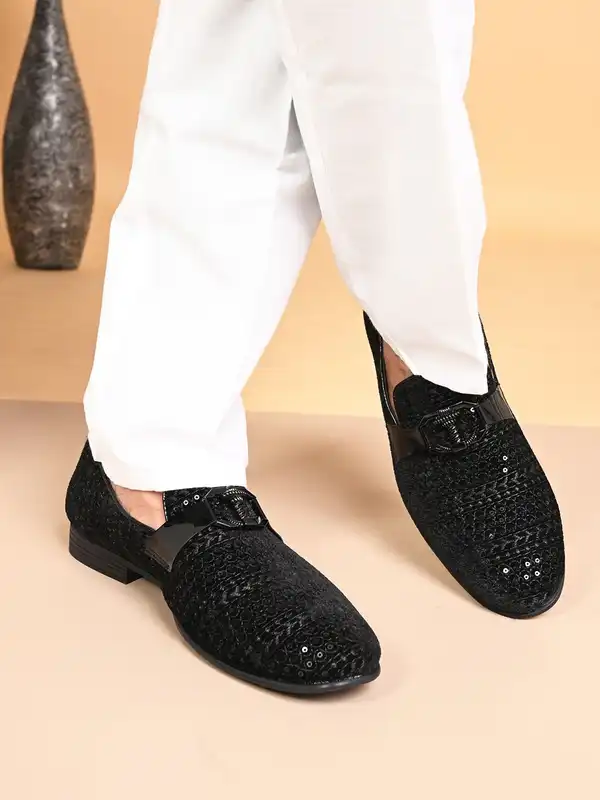 Black Casual Shoes
