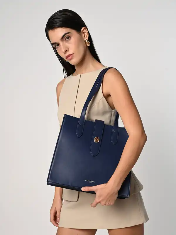 バッグ navy co Chester Double Zip Laptop Bag - Navy Blue – Mai Soli