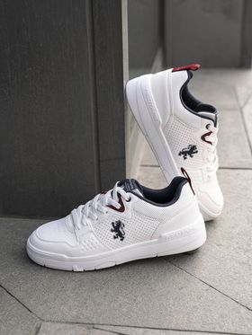 Red Tape Down Town Dapper Men Textured Sneakers