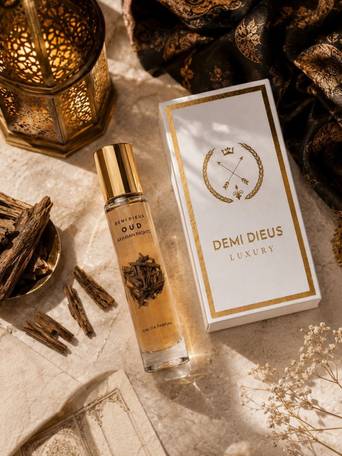 Oud Perfume