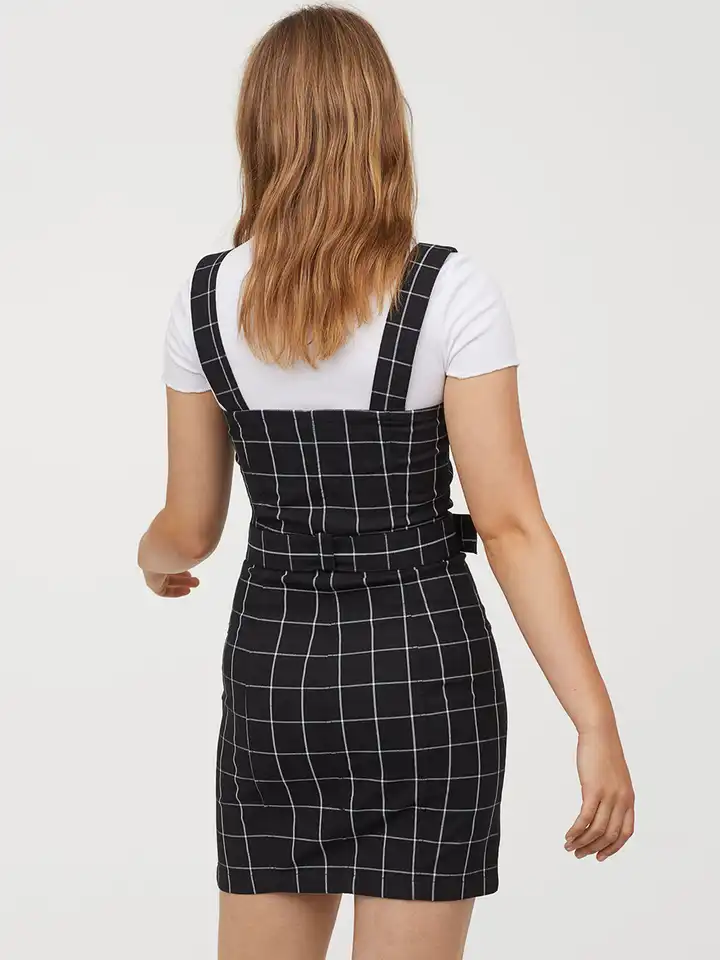 H&amp;m Fitted Dungaree Dress Denim Dungaree Dress Black Ladies H&M