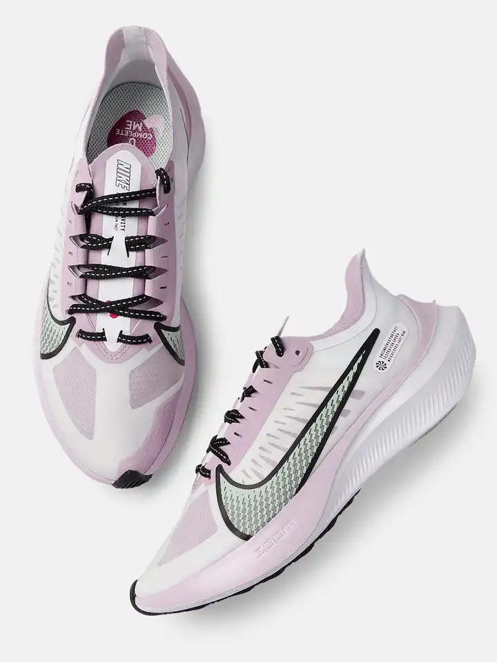 nike women's zoom gravity running shoe