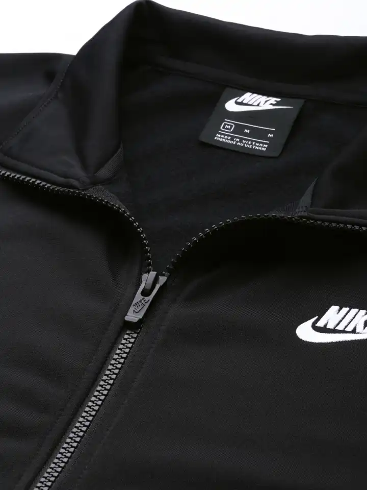 nike sportswear jogging suit