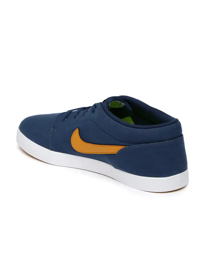 nike voleio