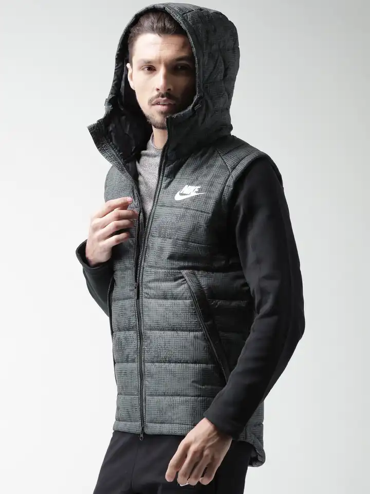 nike padded hooded jacket
