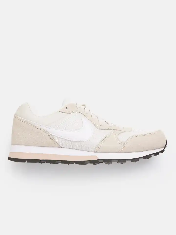 nike md runner 2 women's white