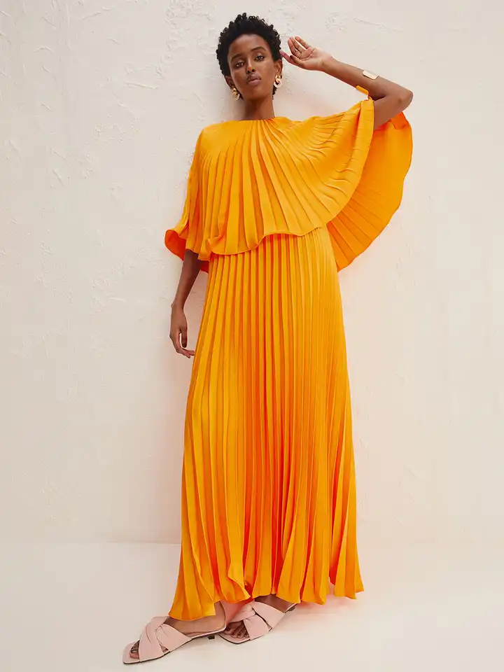 Buy H&M Women Orange Pleated Dress - Dresses for Women 17722628 | Myntra