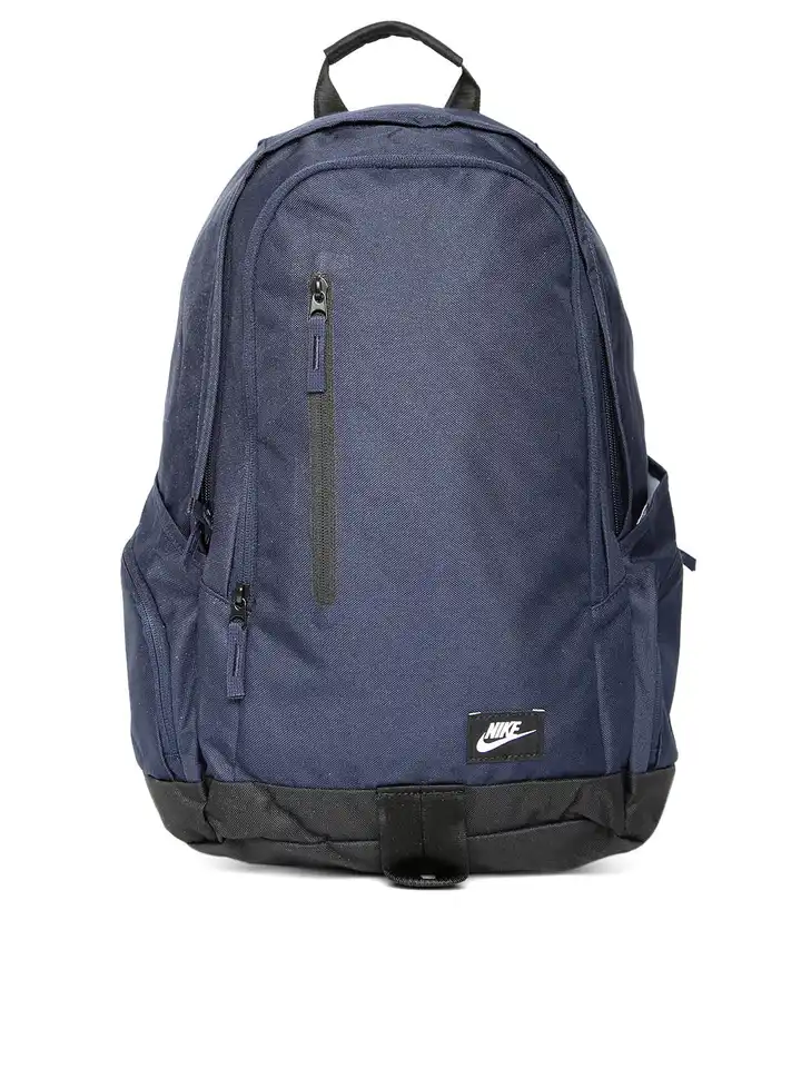 backpack with laptop compartment nike