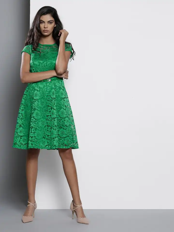 Buy DOROTHY PERKINS Green Self-Design Fit & Flare Dress - Dresses for Women  1818024 | Myntra