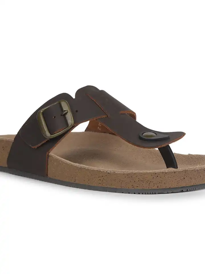 Buy Bata Men Thong Flip-Flops - Flip Flops for Men 31874286 | Myntra