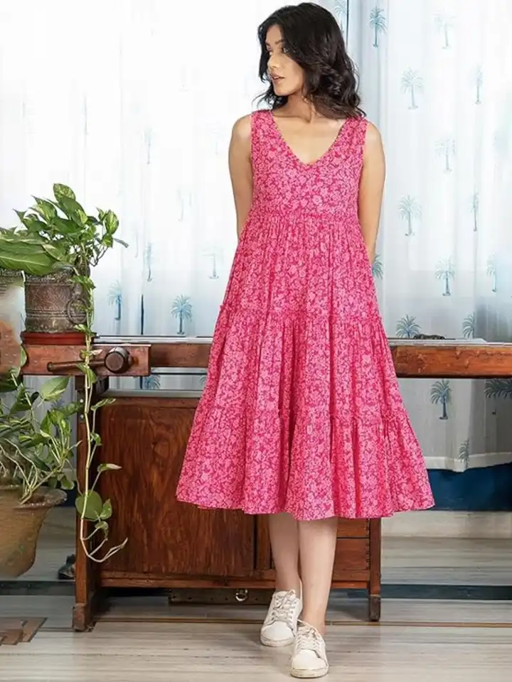 slim fit dress slacks Women's Floral Print Fit & Flare Maxi Dress M / Blue main image 1
