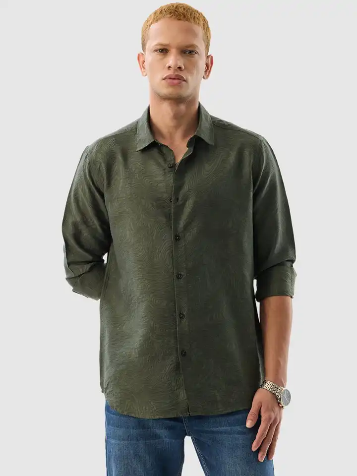 slim fit dress slacks Men’s Single Pocket Logo Modern Fit Stretch Dress Shirt - Green main image 1