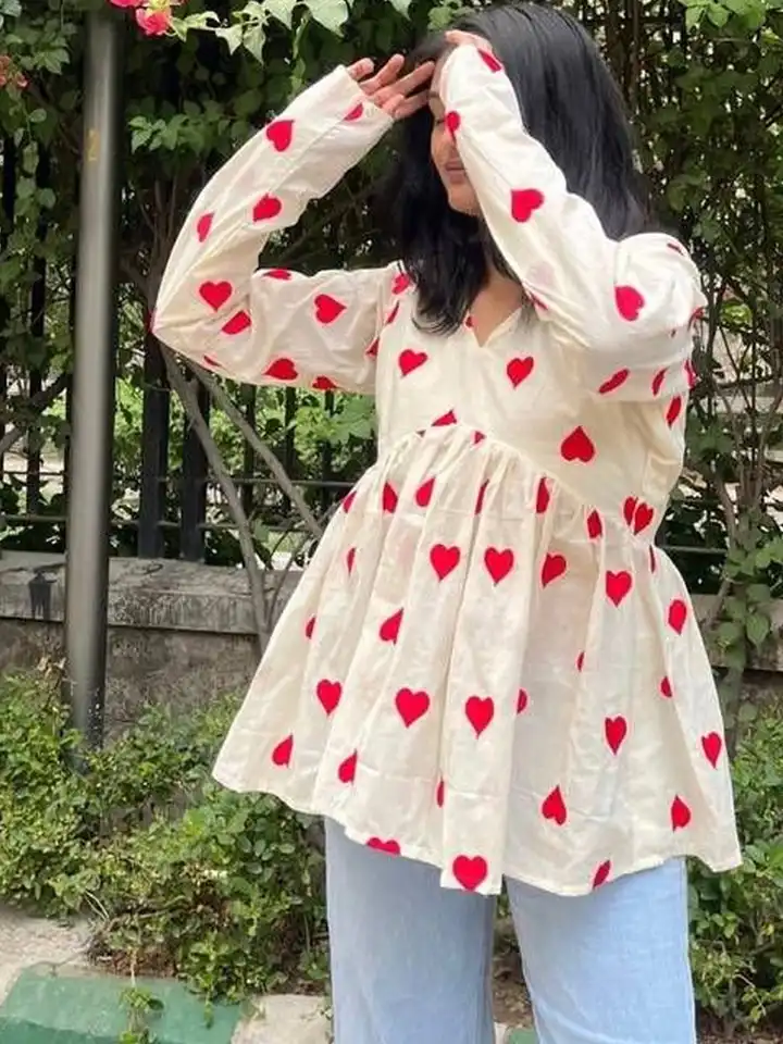 Buy ROPADEMODA Women Red Heart Printed Top - Tops for Women