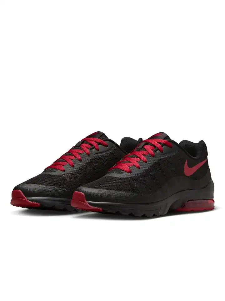 women's air max invigor sneaker