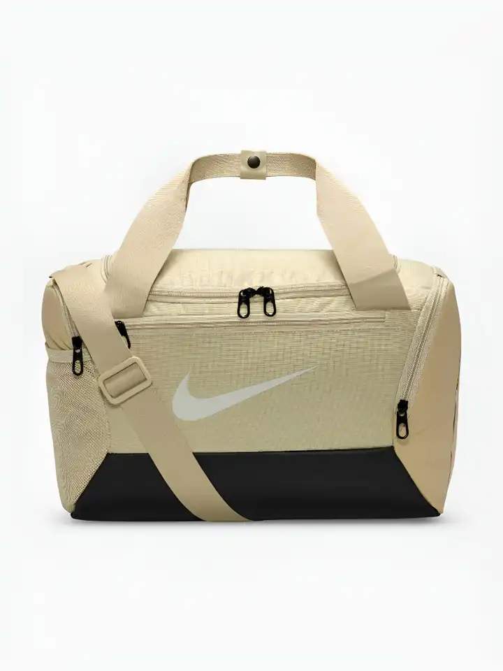 small nike holdall