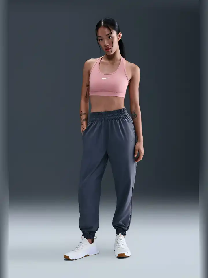 women's nike cropped joggers