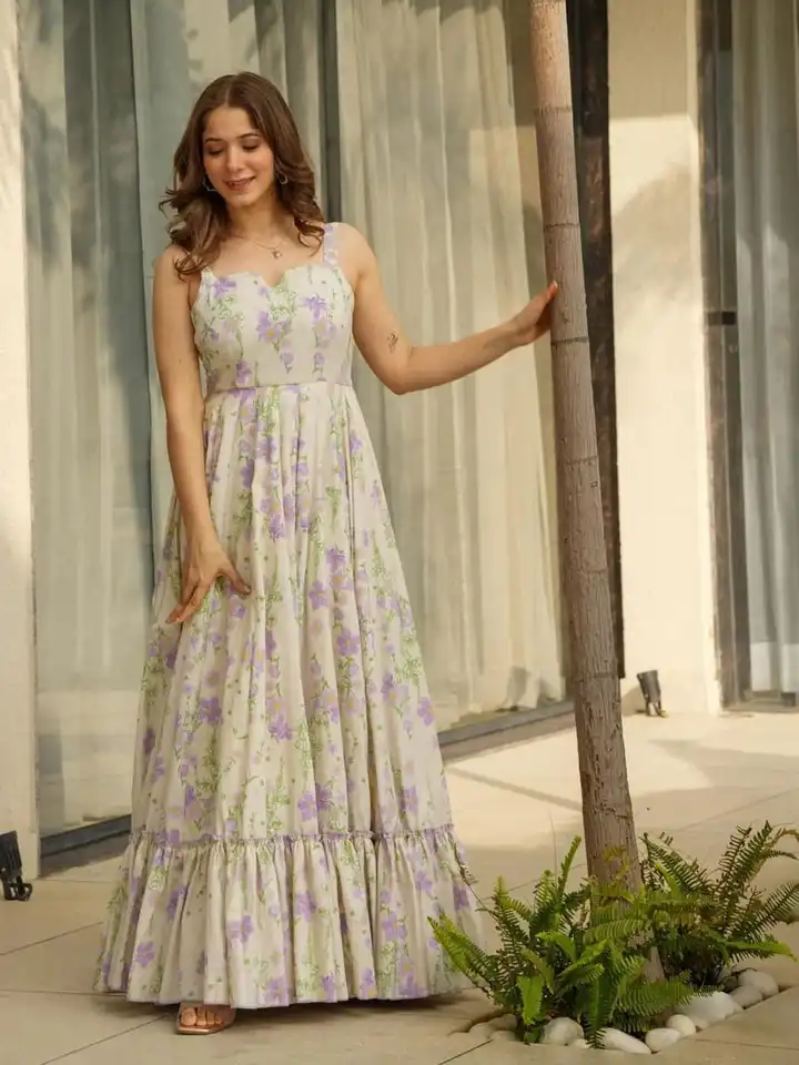 green emerald velvet dress Renesmee Pink Floral Chiffon Maxi Dress - US 12 main image 0