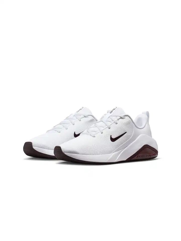 nike wearallday women's white