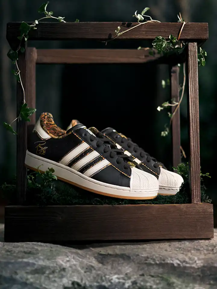 adidas gazelle silver green womens ACTIVE ATHLETE x adidas SUPERSTAR II "LONE STAR REPPIN'"  Active Athlete 88