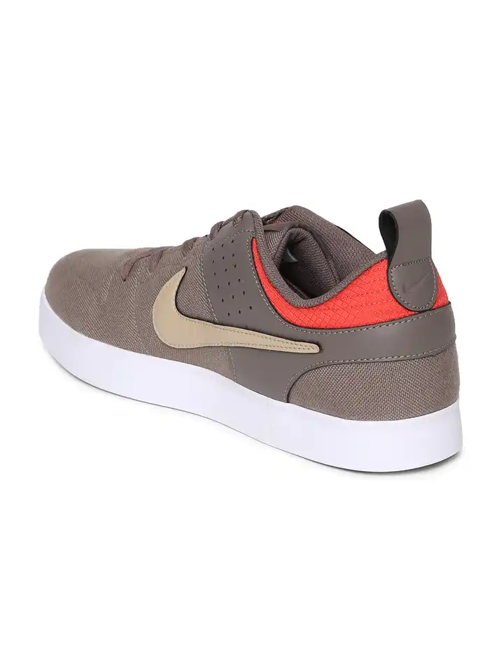 nike liteforce iii sneakers for men