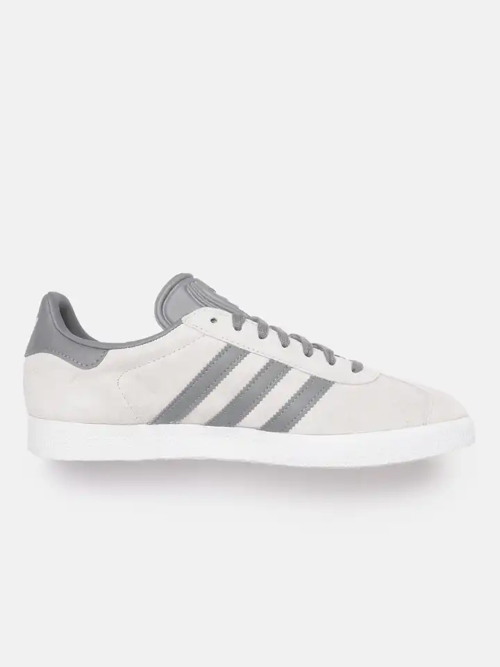 Buy ADIDAS Originals Men Striped Suede GAZELLE Sneakers - Casual Shoes for  Men 22841922 | Myntra