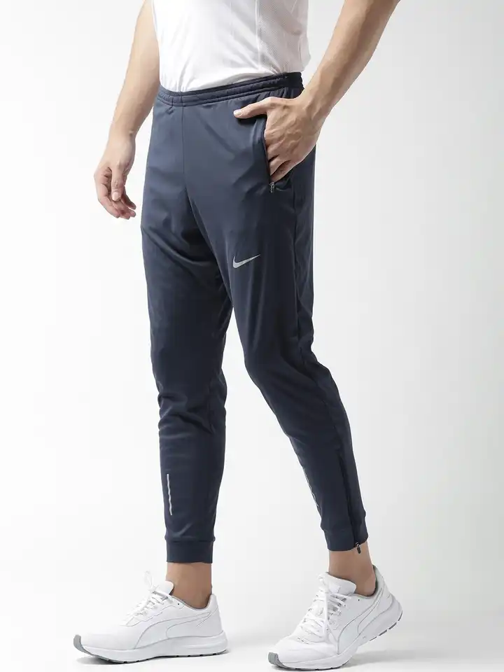 nike athletic joggers