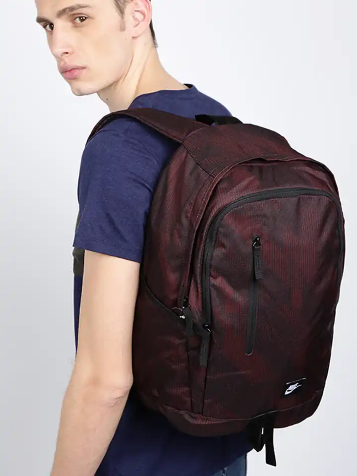 maroon nike backpack