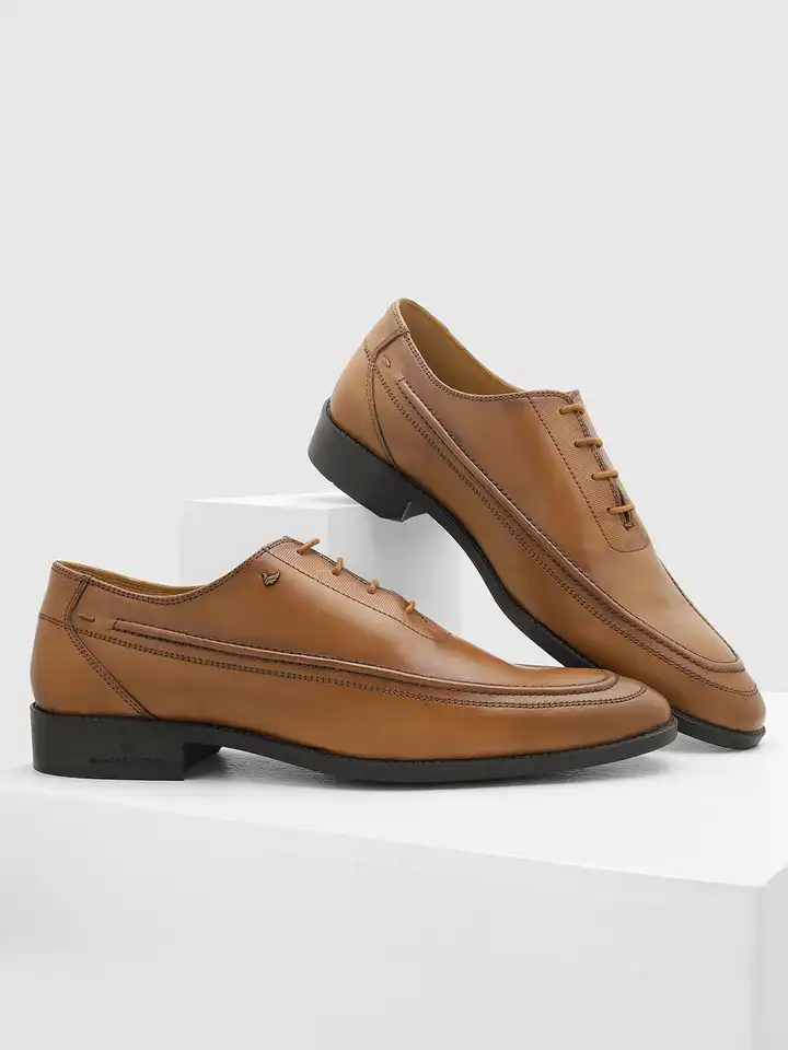 Buy Blackberrys Men Textured Leather Oxfords - Formal Shoes  display picture 3