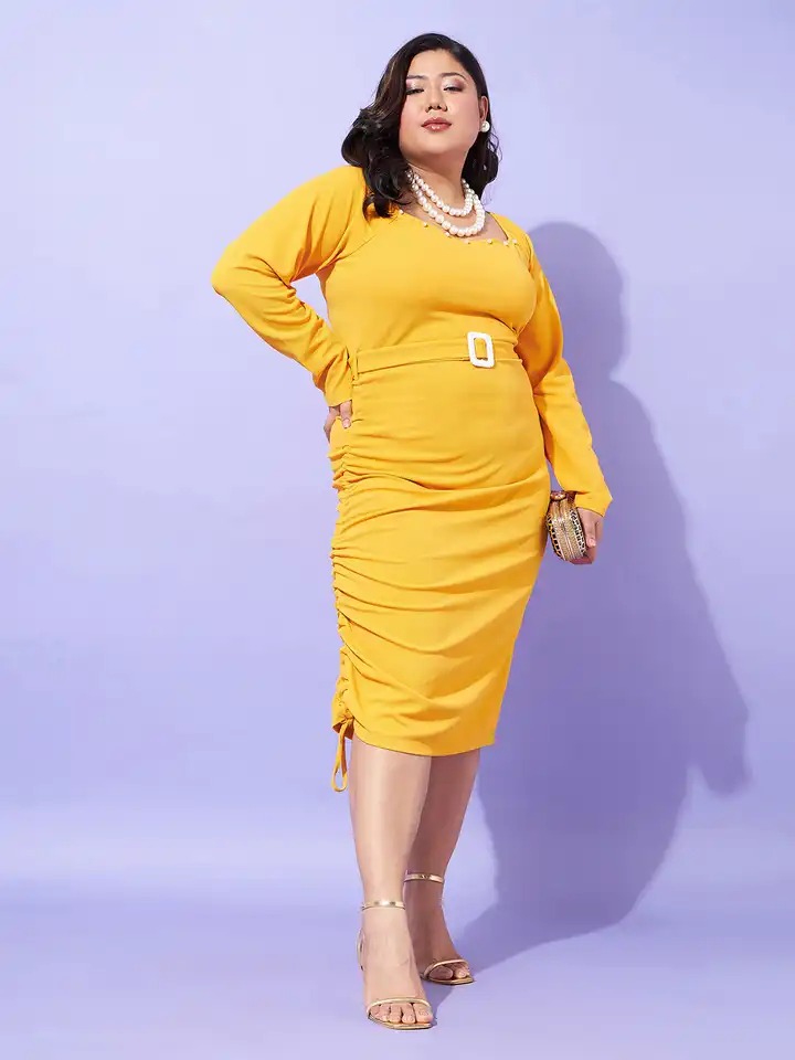 knee length dresses for ladies Buy Women Black Sweetheart Neck Midi Dress With PU Belt Online at Best  Price main image 1