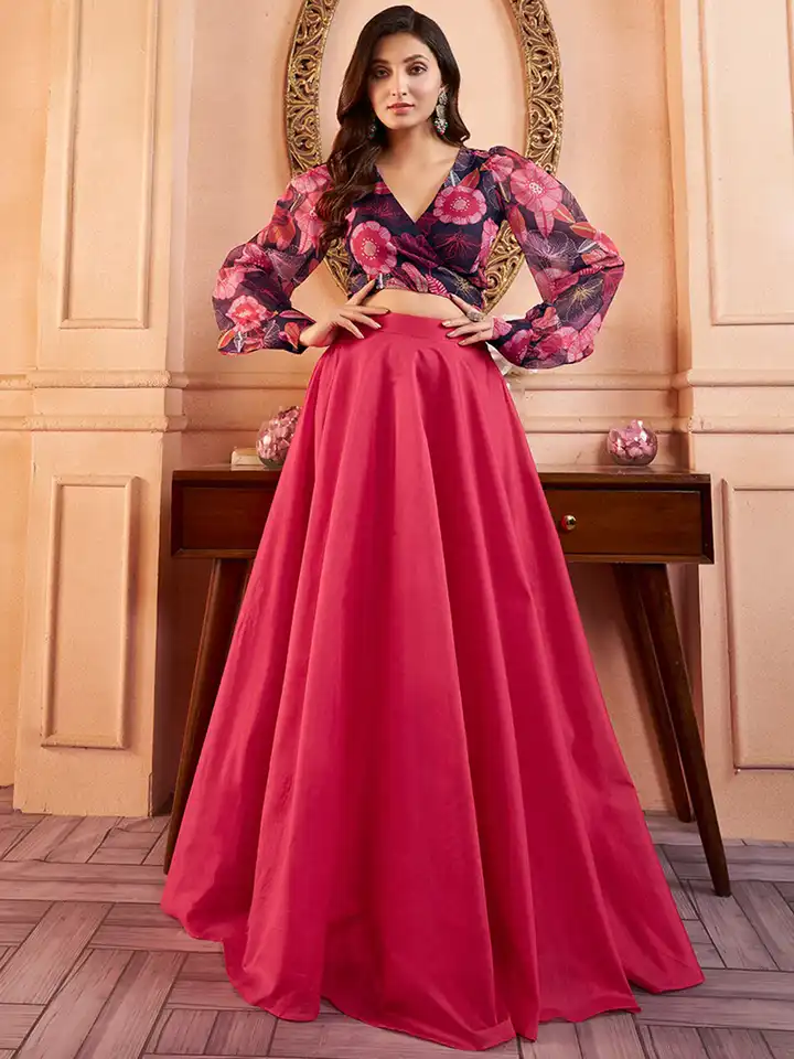 Buy Inddus Women Floral Printed Crop Top with Solid Maxi Skirt - Co-Ords  for Women 27583500 | Myntra