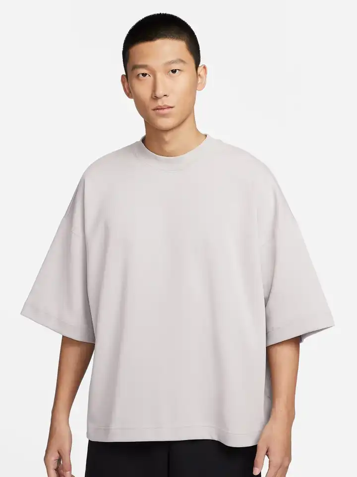 oversized nike t shirt mens