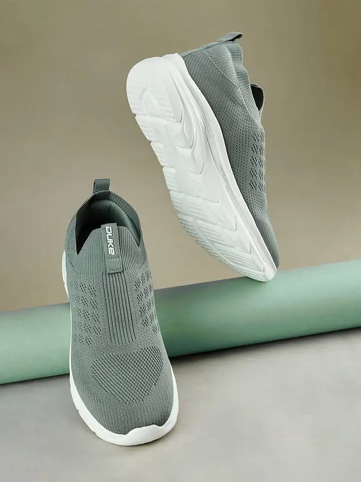 duke high top slip on sports shoes