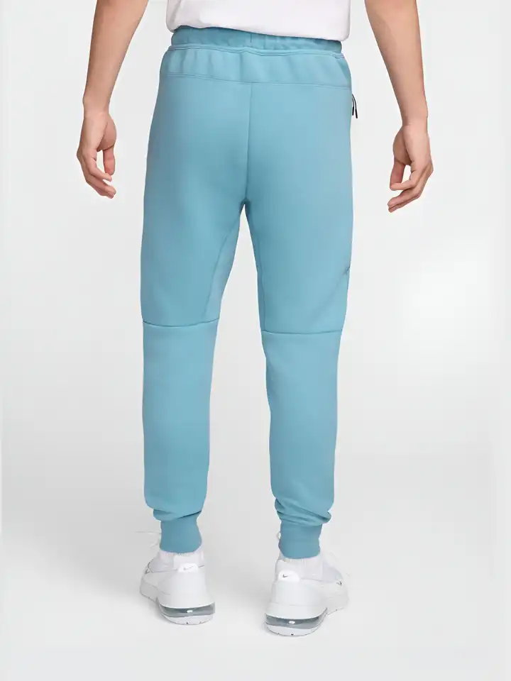 nike tech fleece slim fit joggers
