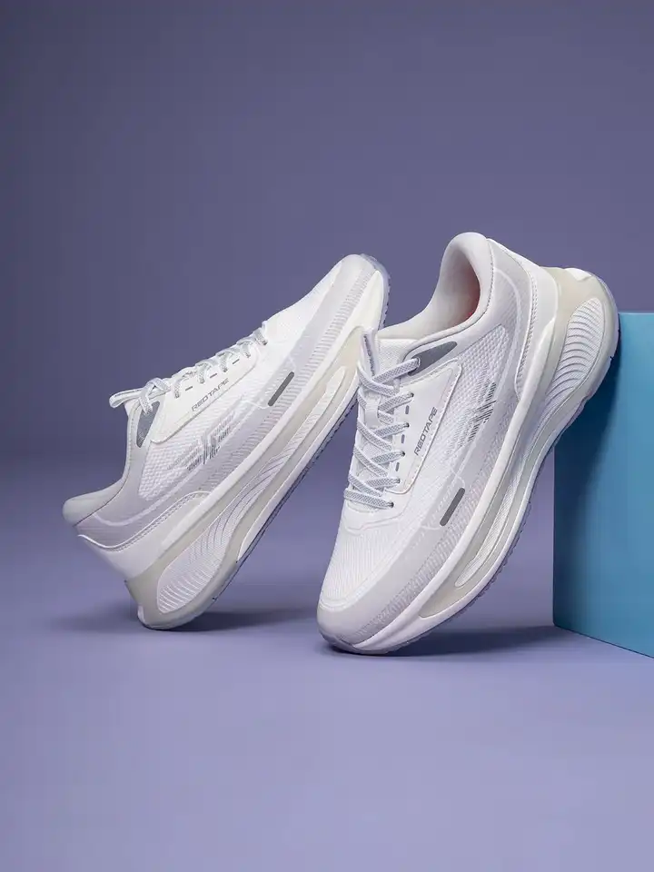 walking shoes for women max