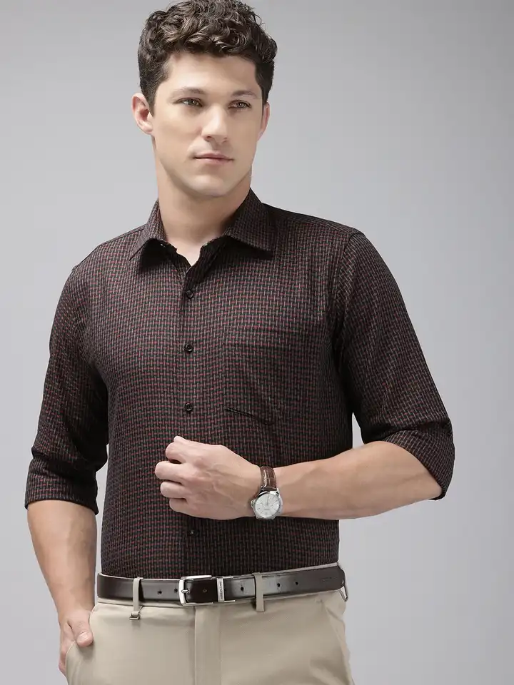 Buy Van Heusen Slim Fit Geometric Self Design Pure Cotton Formal Shirt -  Shirts for Men 30391605 | Myntra