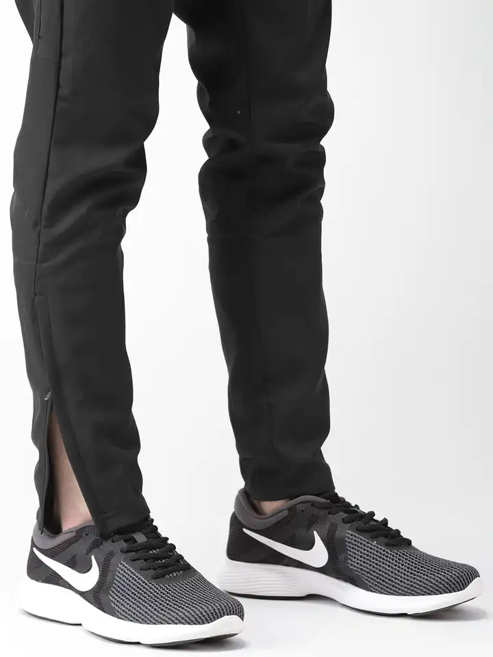 new nike jogging suits 2018