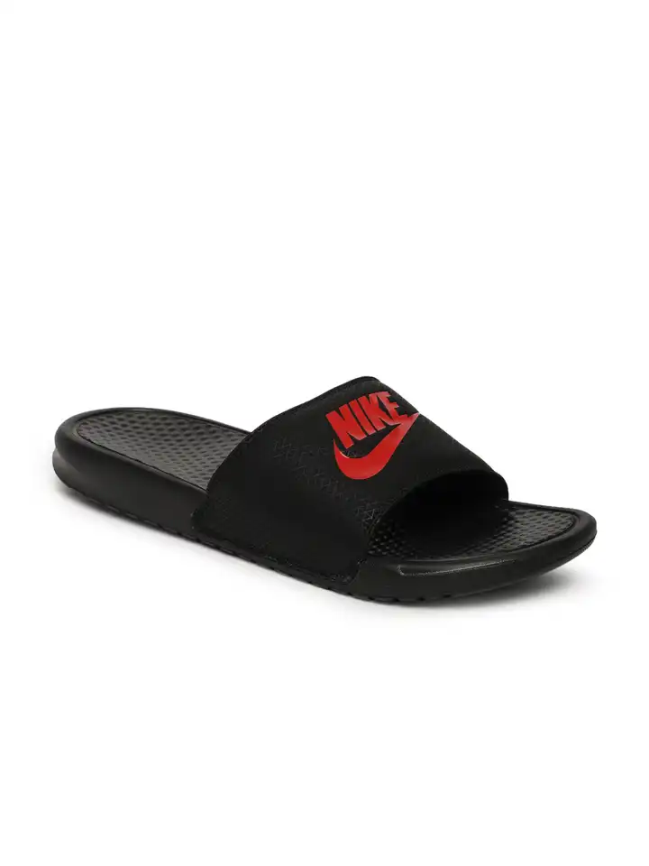 mens nike benassi