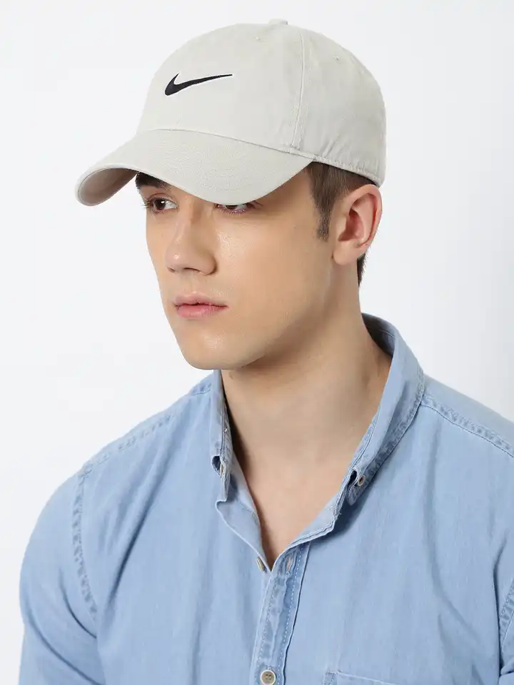beige nike baseball cap