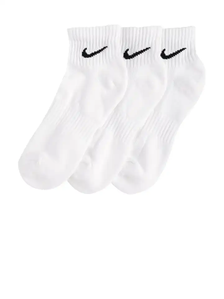 mens medium nike socks