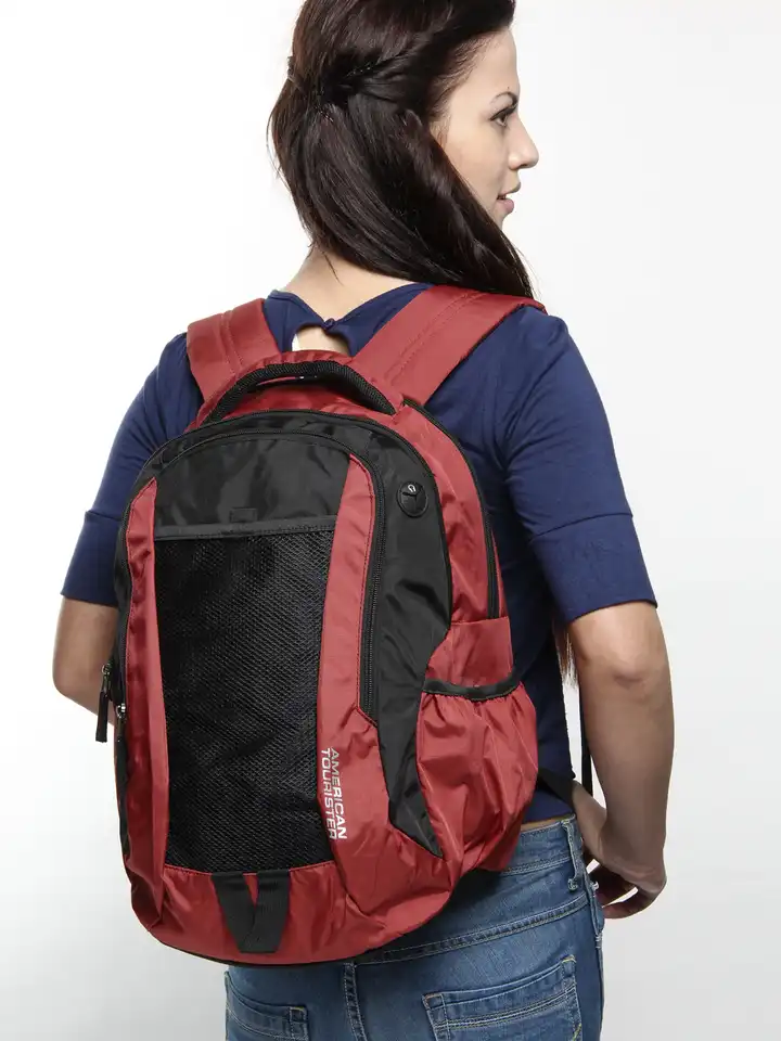 Buy American Tourister Unisex Red & Black Zing 07 Backpack  display picture 1