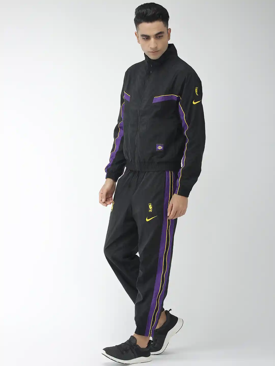 Buy Nike Men Black Solid Loose Fit As Los Angeles Lakers NBA