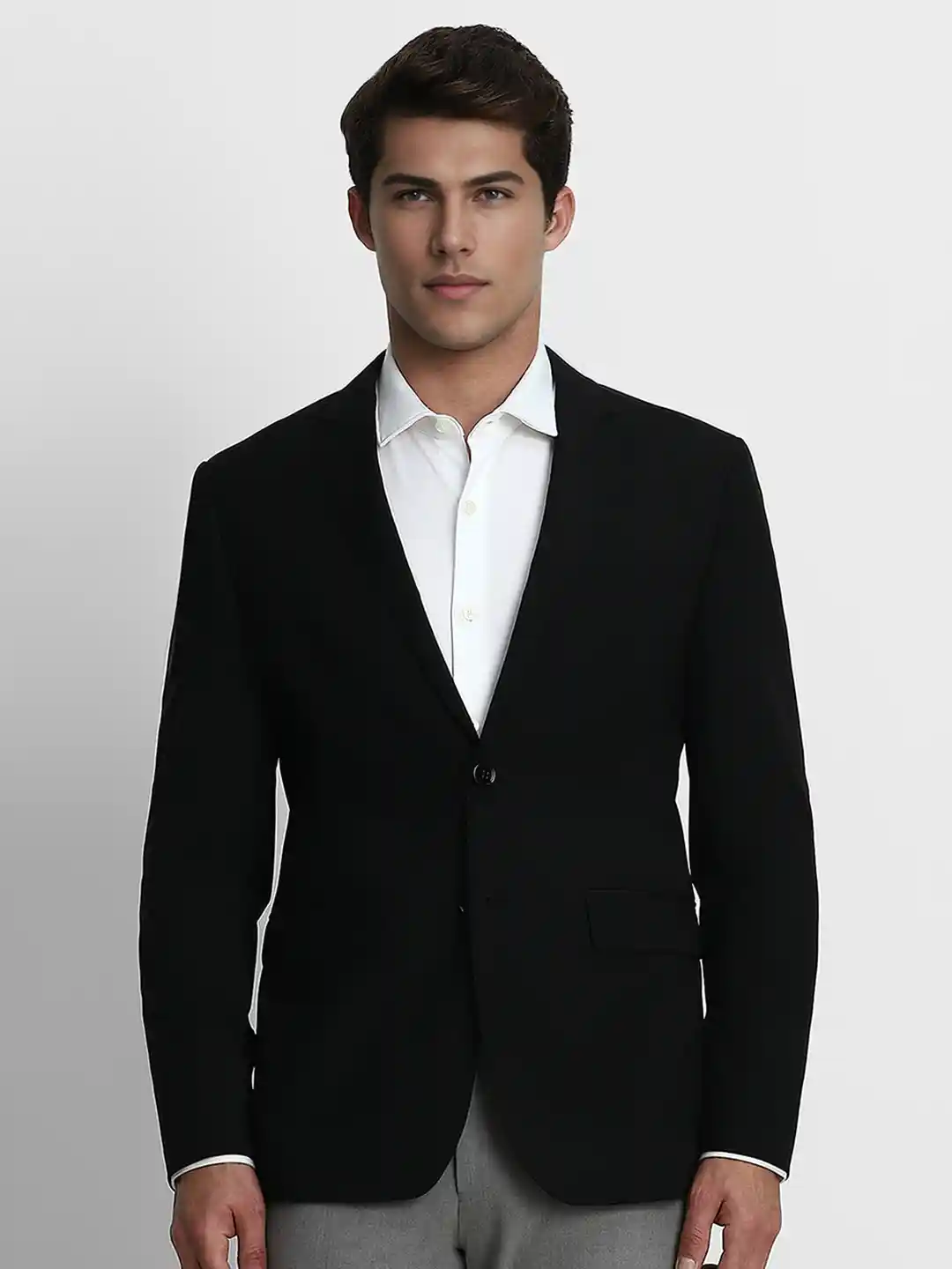 Buy Louis Philippe Permapress Voyagers Men Black Solid Slim Fit