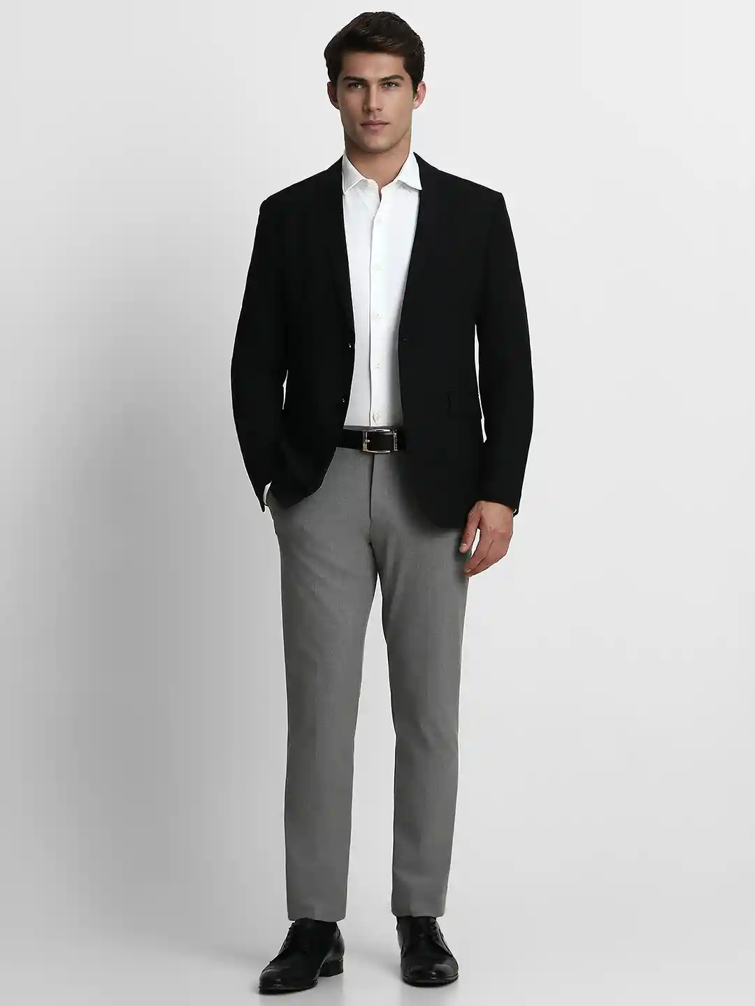 Buy Louis Philippe Permapress Voyagers Men Black Solid Slim Fit