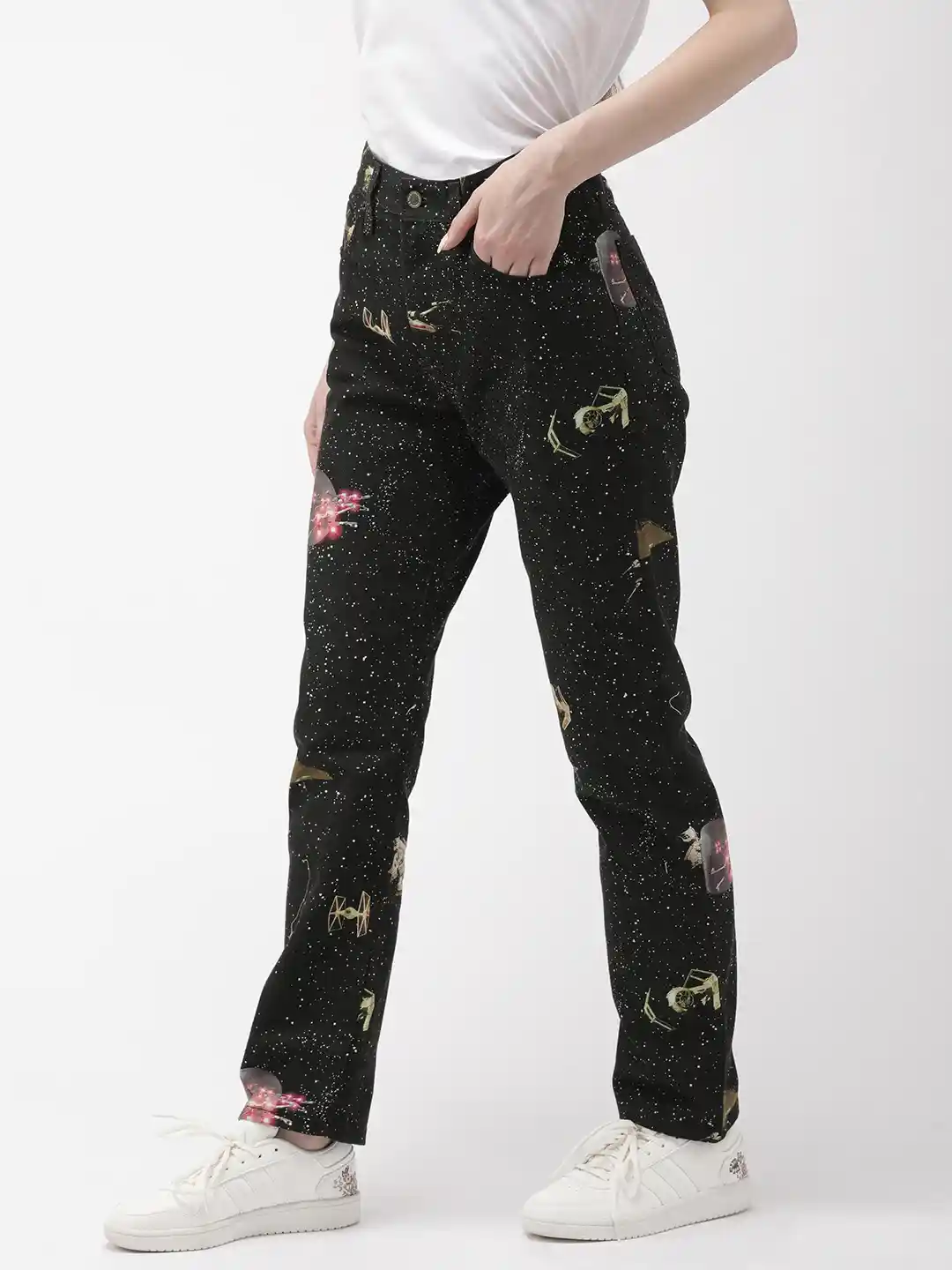 Buy Levis Women Black Straight Fit Star Wars High-Rise Clean Look